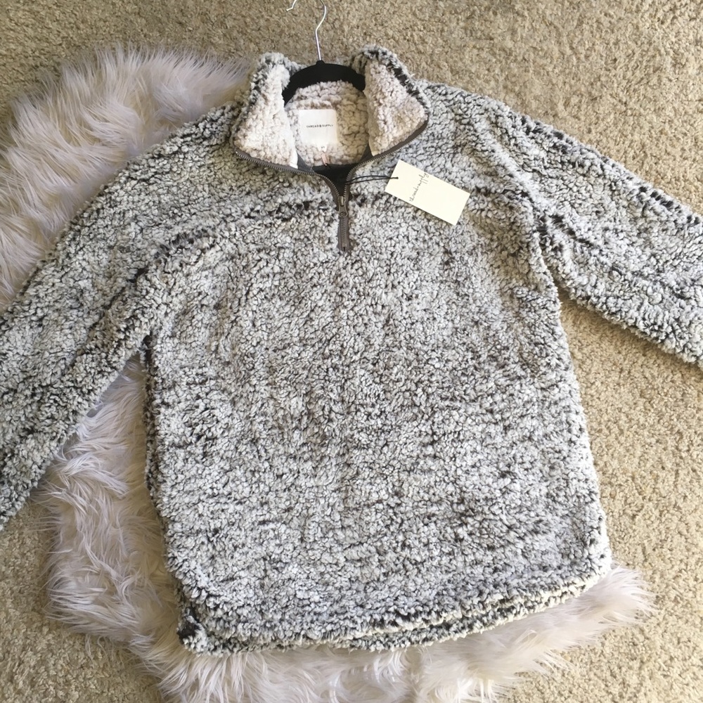 *1 LEFT* - Thread & Supply Charcoal Wubby Pullover - Picture 3 of 8